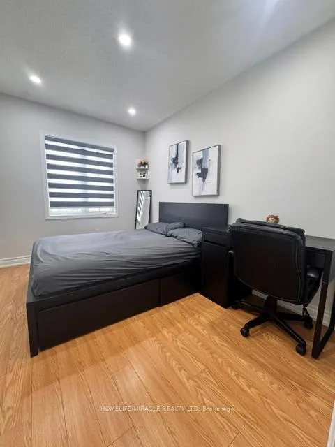Photo 23 of 65 Bellchase Trail, Brampton, Bram East — HOMEH