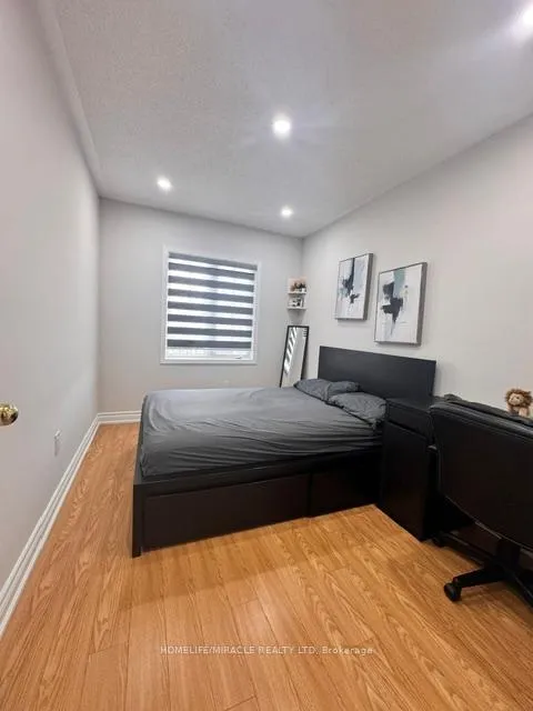 Photo 25 of 65 Bellchase Trail, Brampton, Bram East — HOMEH