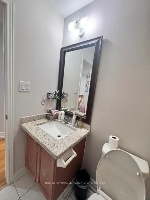 Photo 28 of 65 Bellchase Trail, Brampton, Bram East — HOMEH
