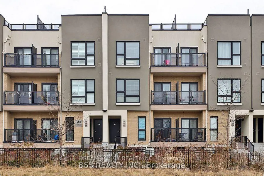Photo 1 of Unit 43, 500 Kingbird Grove, Scarborough, Rouge — HOMEH