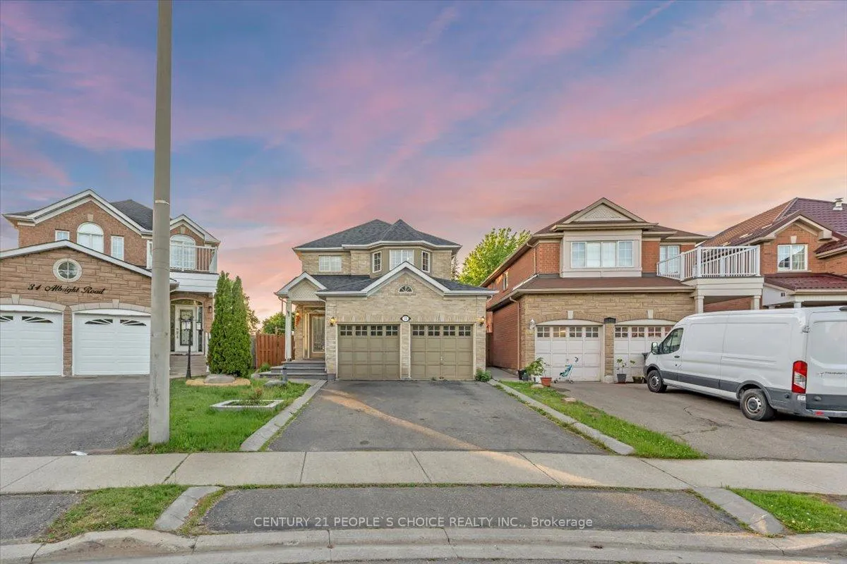 Photo 1 of 32 Albright Road, Brampton, Fletcher's Creek Village — HOMEH