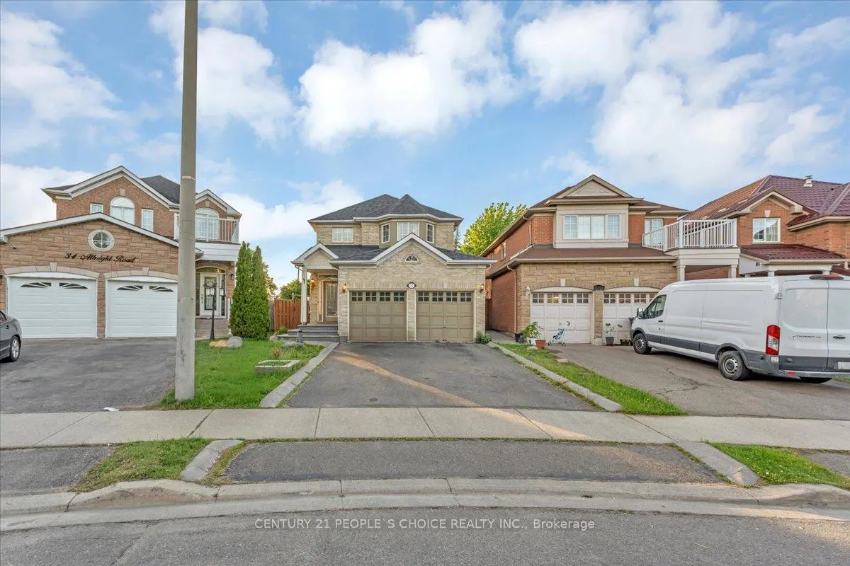 Photo 2 of 32 Albright Road, Brampton, Fletcher's Creek Village — HOMEH