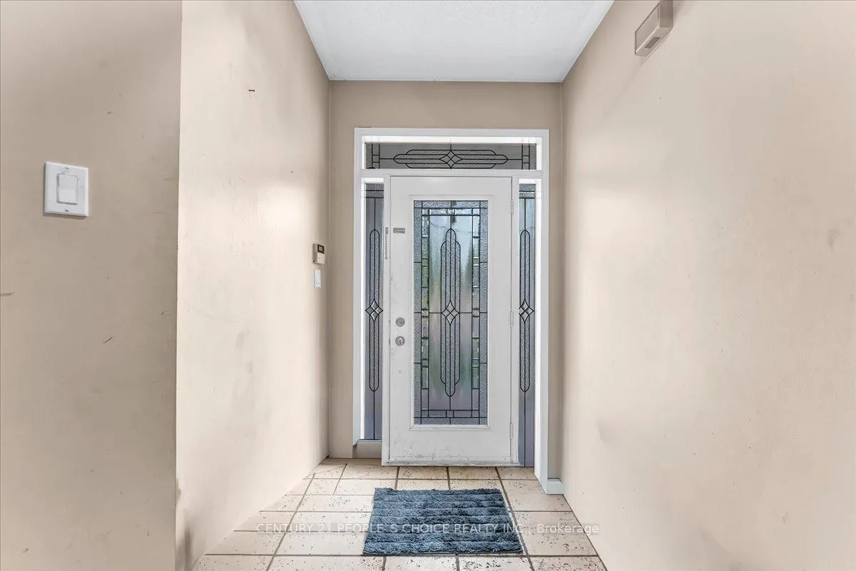 Photo 7 of 32 Albright Road, Brampton, Fletcher's Creek Village — HOMEH