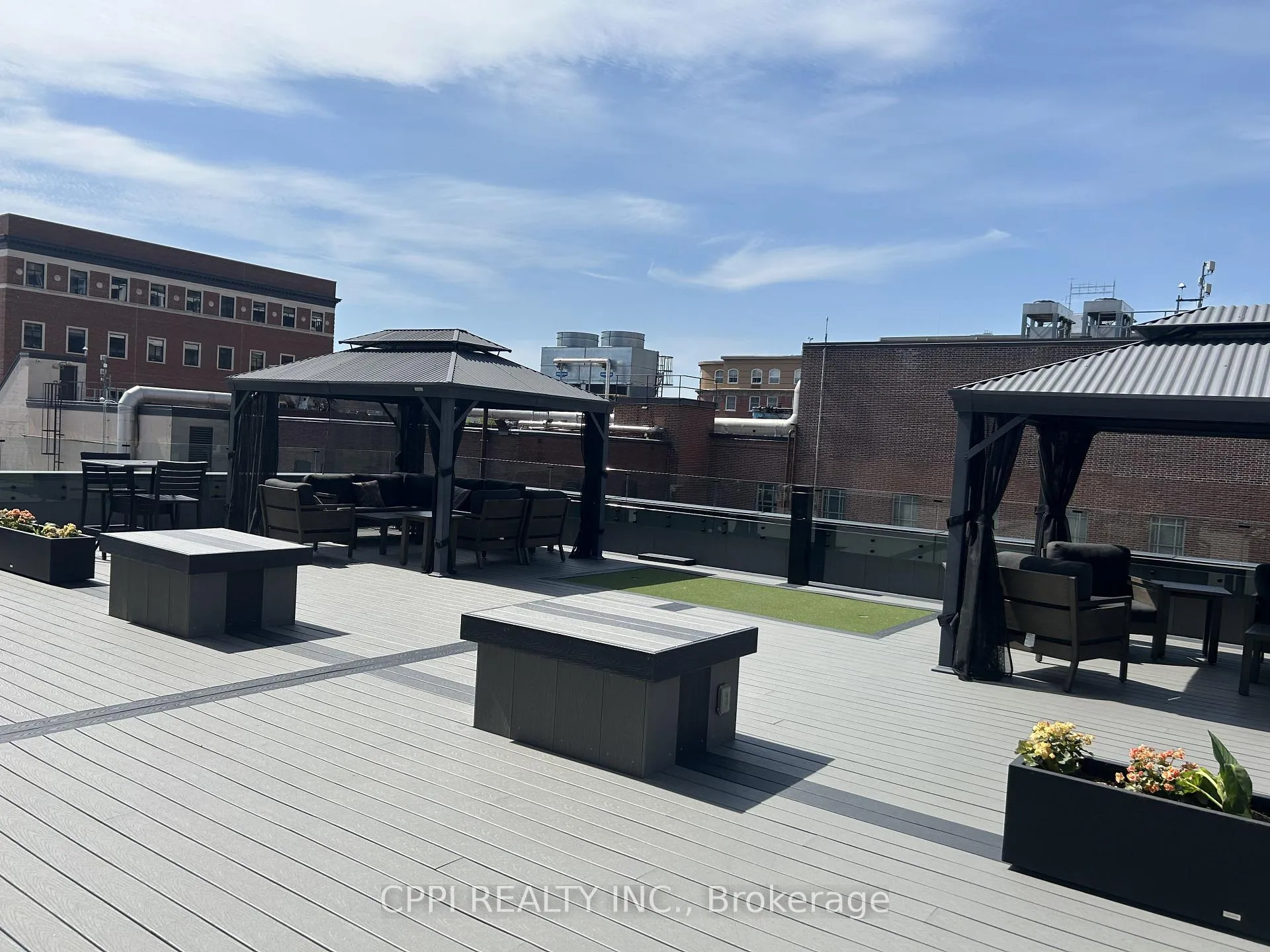 Photo 8 of Unit 313, 70 King Street E, Oshawa, Central — HOMEH