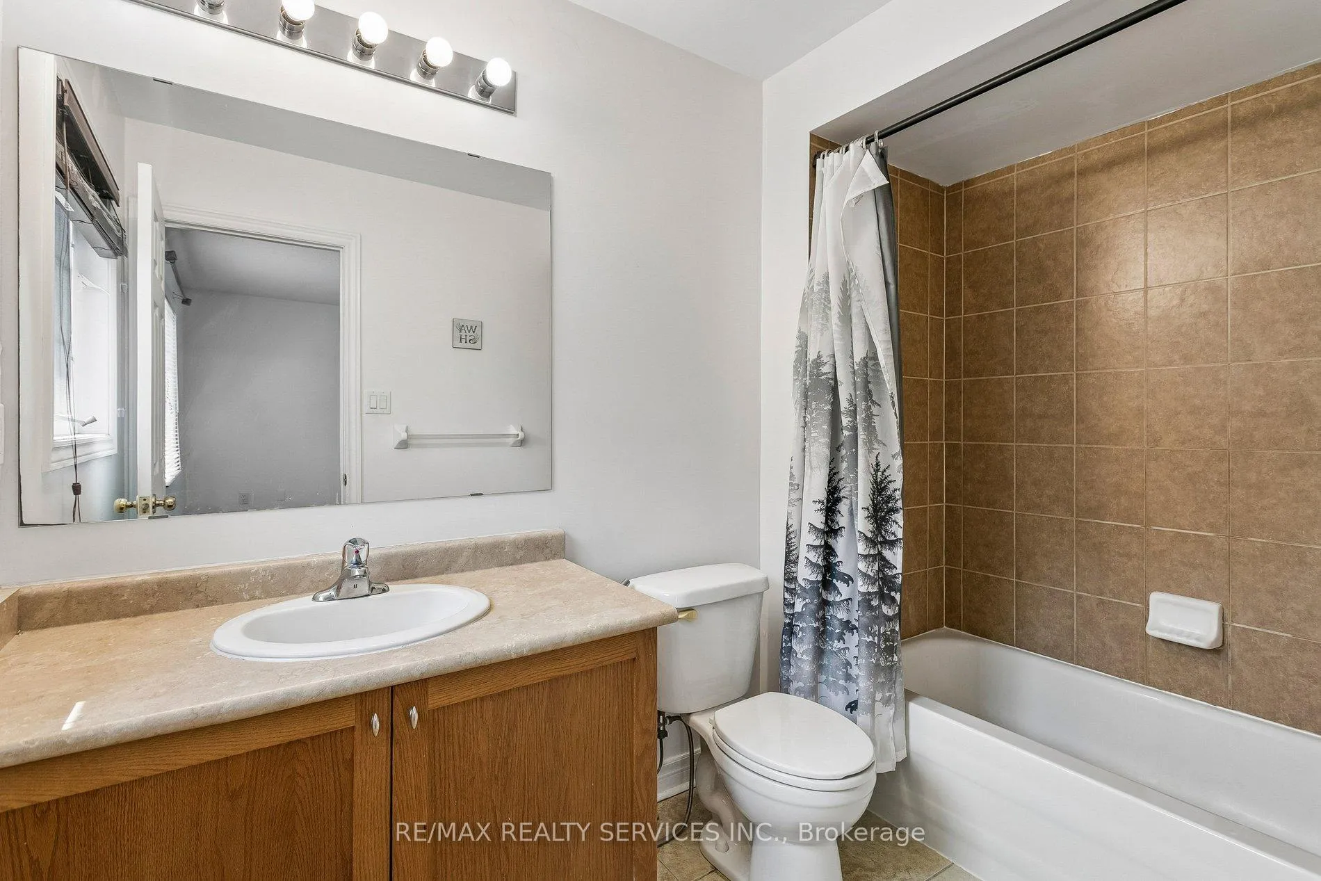 Photo 25 of 1385 Costigan Road, Milton, Clarke — HOMEH