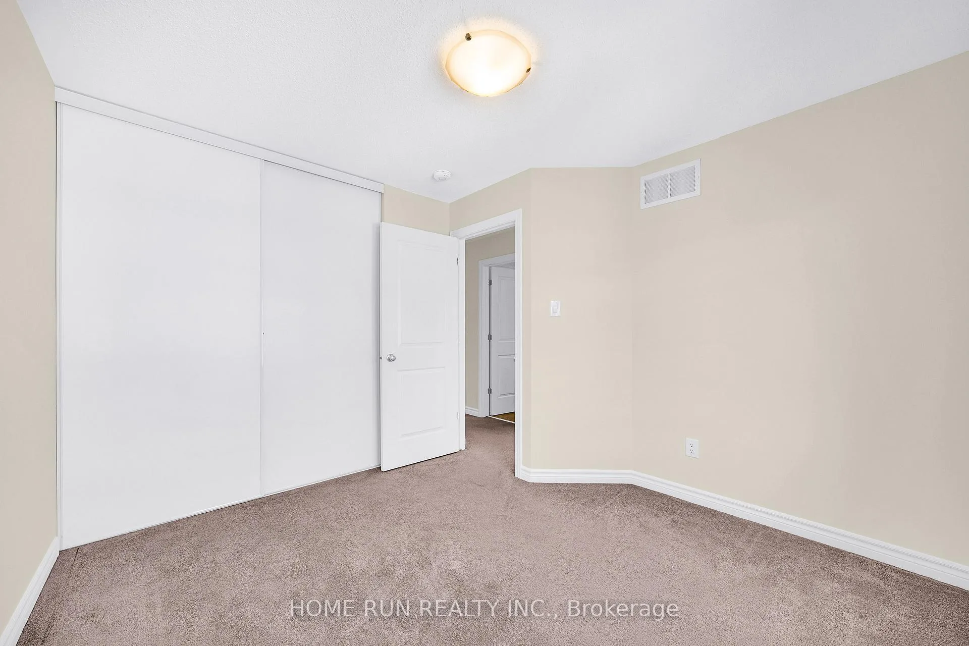 Photo 27 of 219 Halyard Way, Ottawa, Kanata - Kanata Lakes/Heritage Hills — HOMEH
