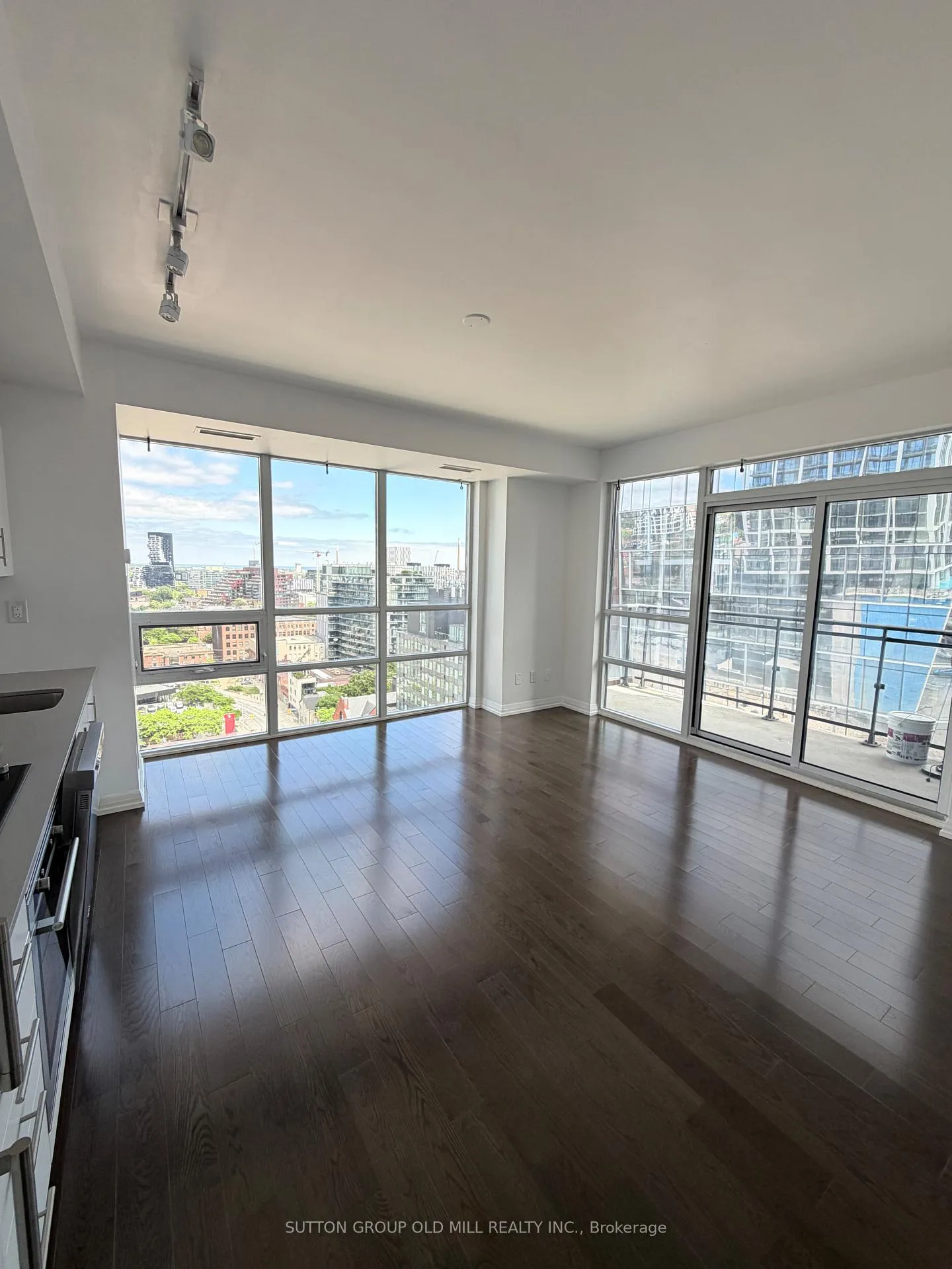 Photo 1 of Unit 19424, 460 Adelaide Street E, Toronto, Moss Park — HOMEH