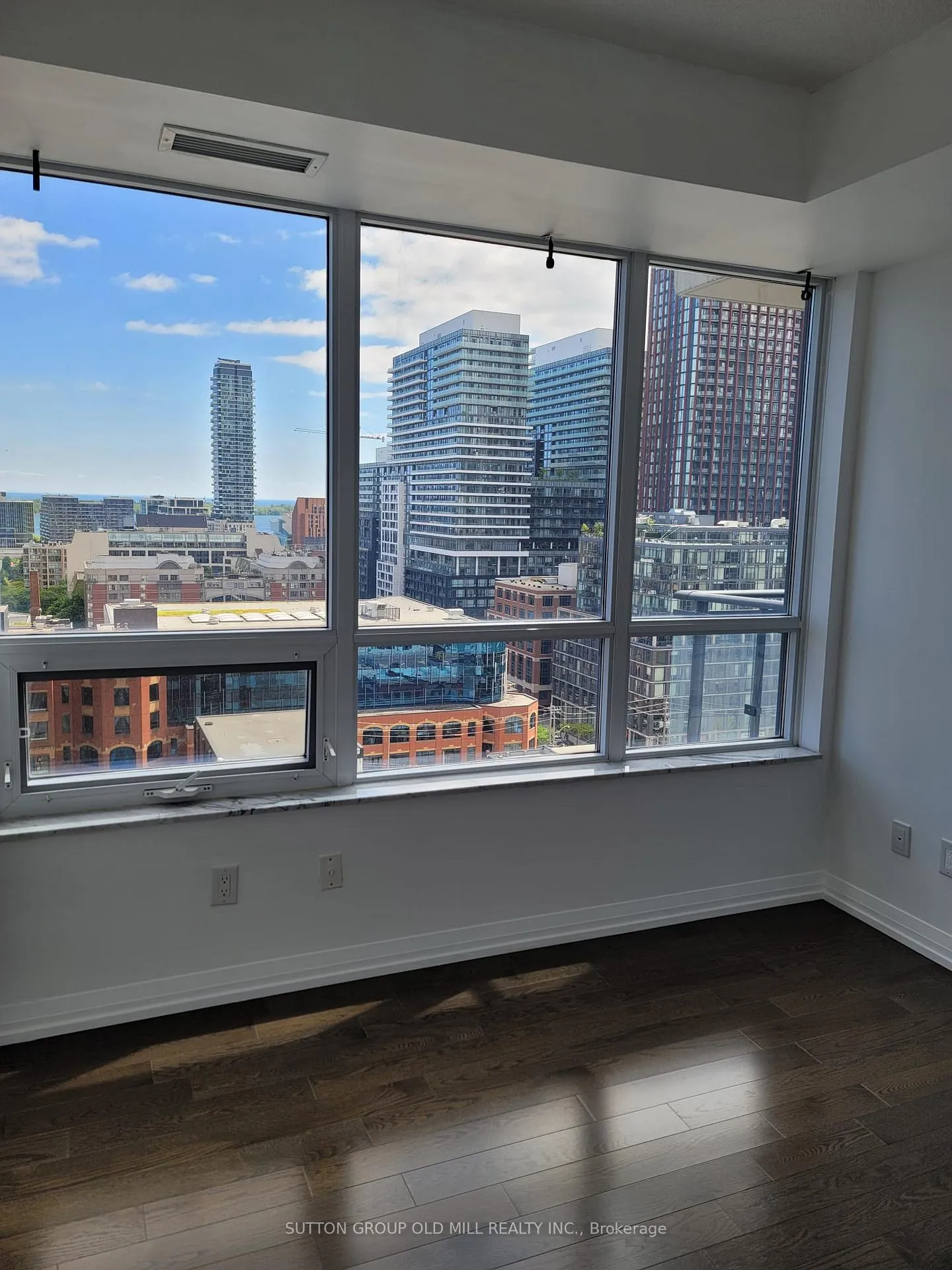 Photo 8 of Unit 19424, 460 Adelaide Street E, Toronto, Moss Park — HOMEH