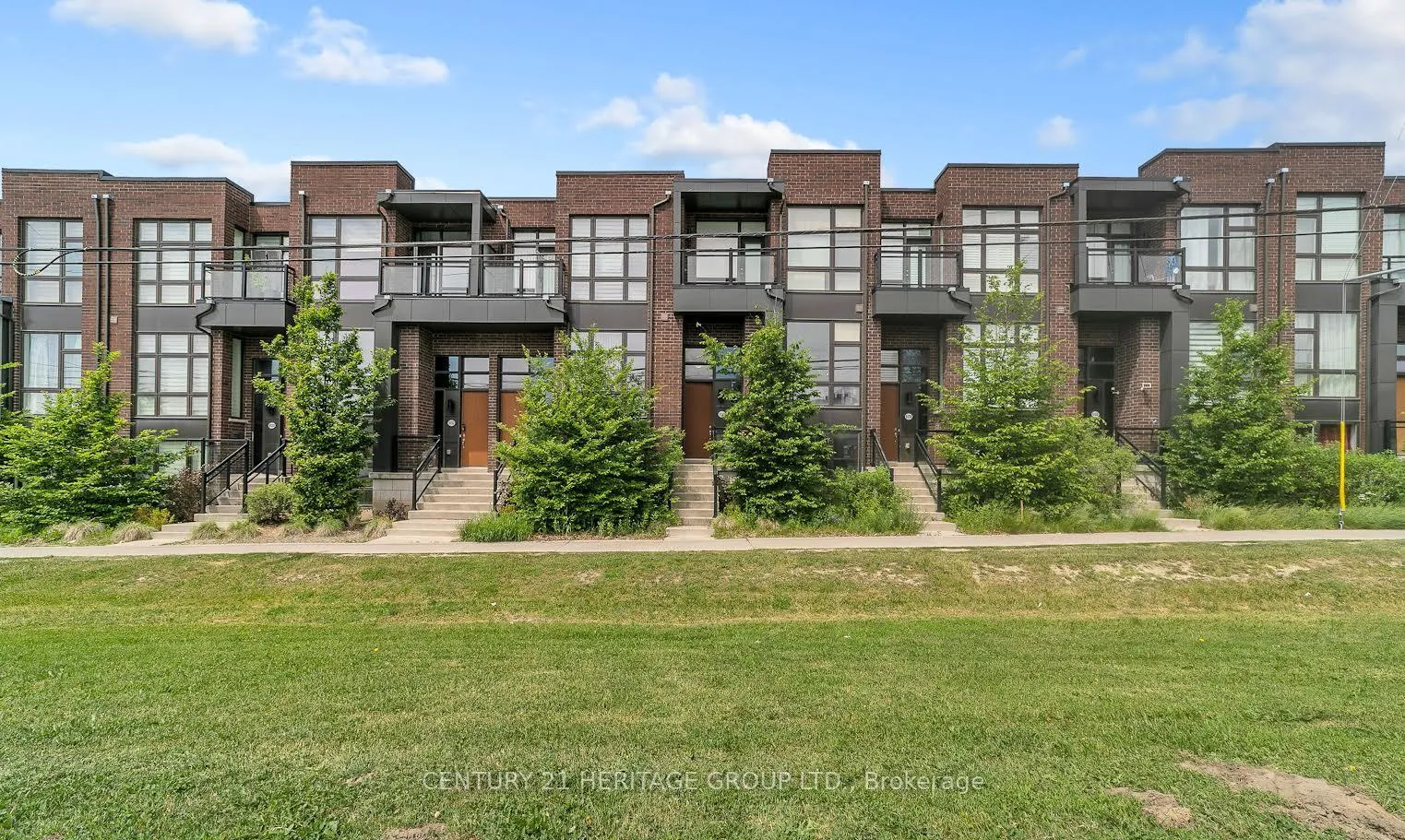Photo 23 of 9136 Bathurst Street, Vaughan, Patterson — HOMEH