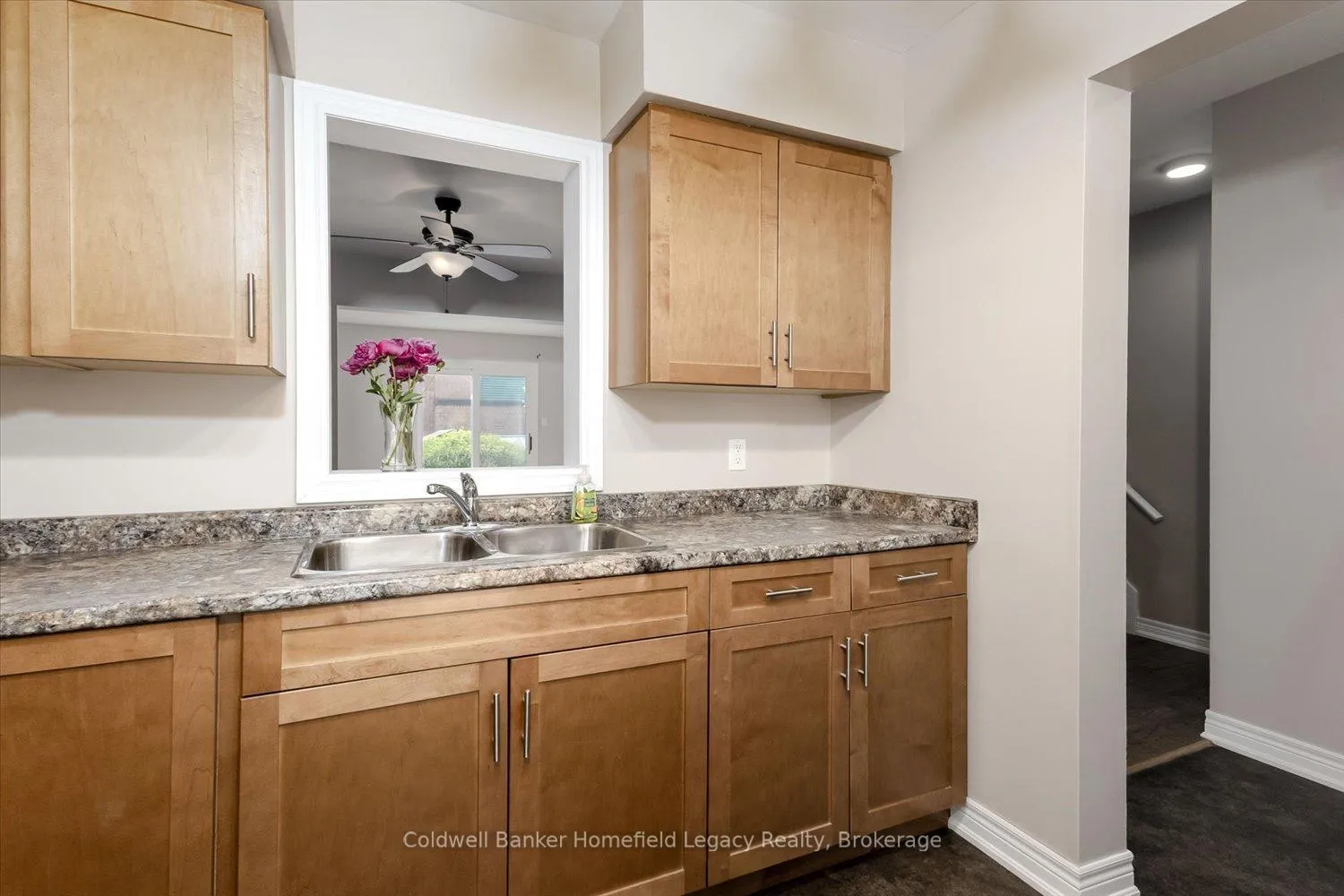 Photo 8 of Unit 4, Unit 4 - 19 Maxwell Maxwell Street E, St. Marys — HOMEH