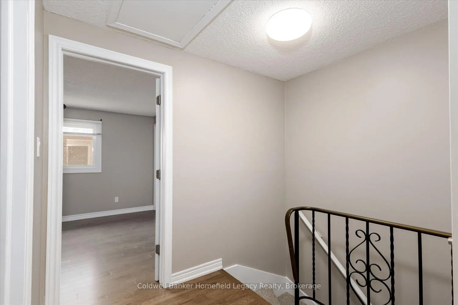 Photo 18 of Unit 4, Unit 4 - 19 Maxwell Maxwell Street E, St. Marys — HOMEH