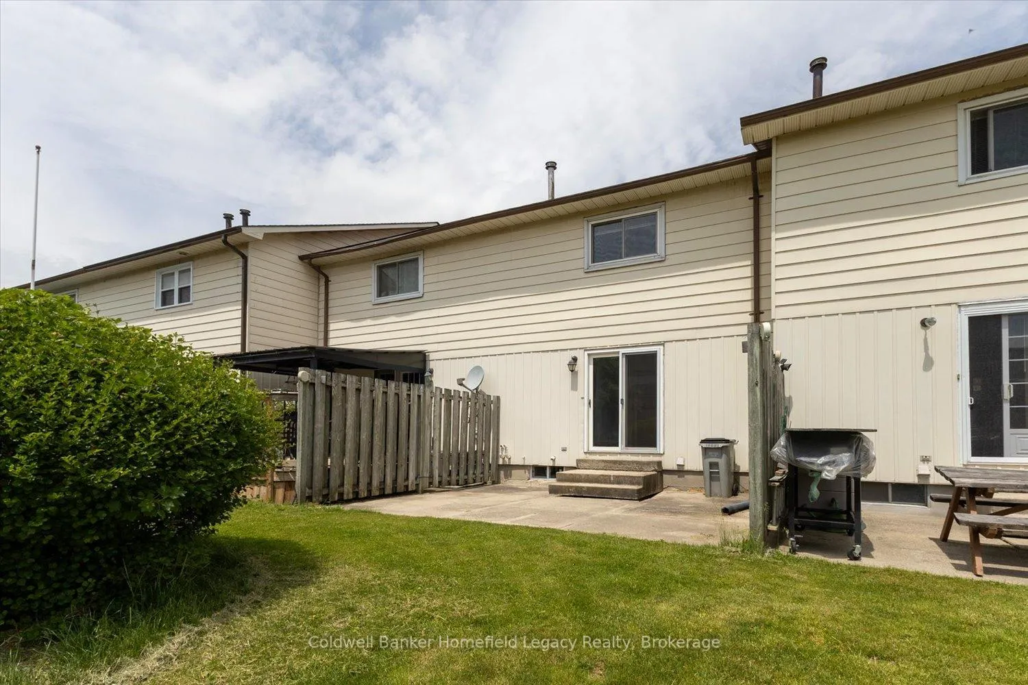 Photo 25 of Unit 4, Unit 4 - 19 Maxwell Maxwell Street E, St. Marys — HOMEH