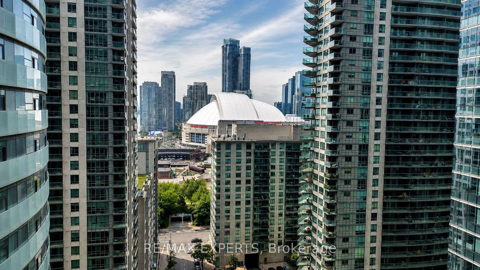 Photo 10 of Unit 1706, 14 York Street, Toronto, Waterfront Communities — HOMEH