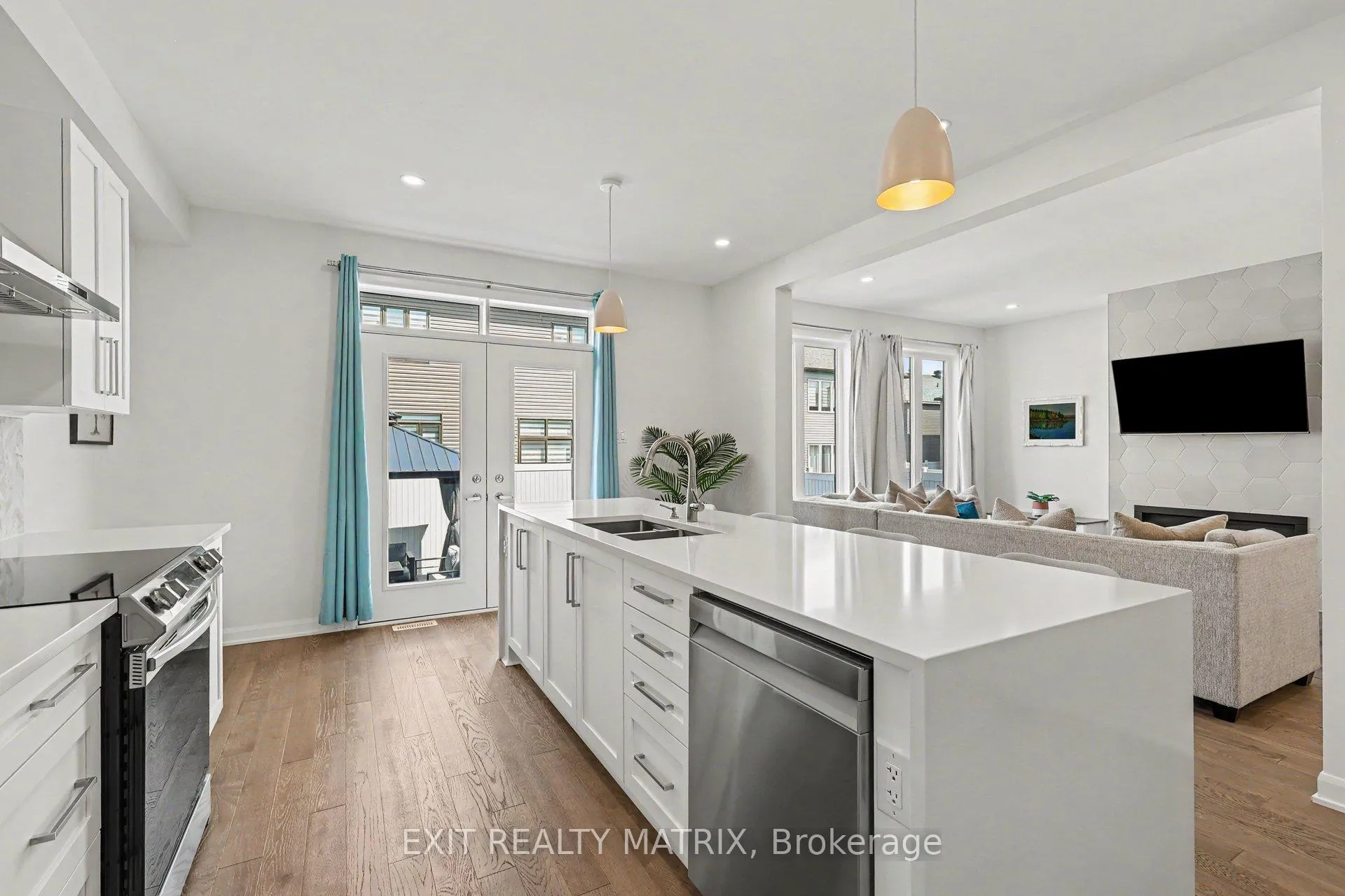 Photo 11 of 19 Fossa Terrace, Ottawa, Barrhaven - Half Moon Bay — HOMEH