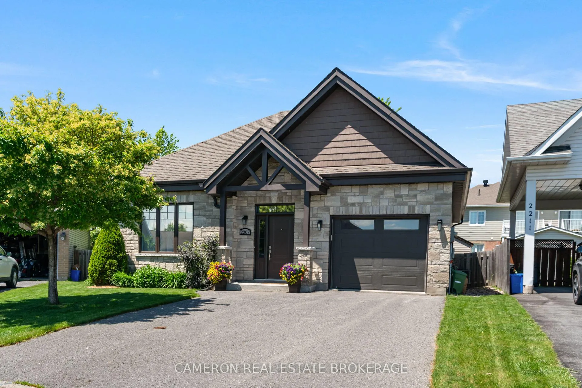 Photo 1 of 2207 Heron Court, Cornwall — HOMEH