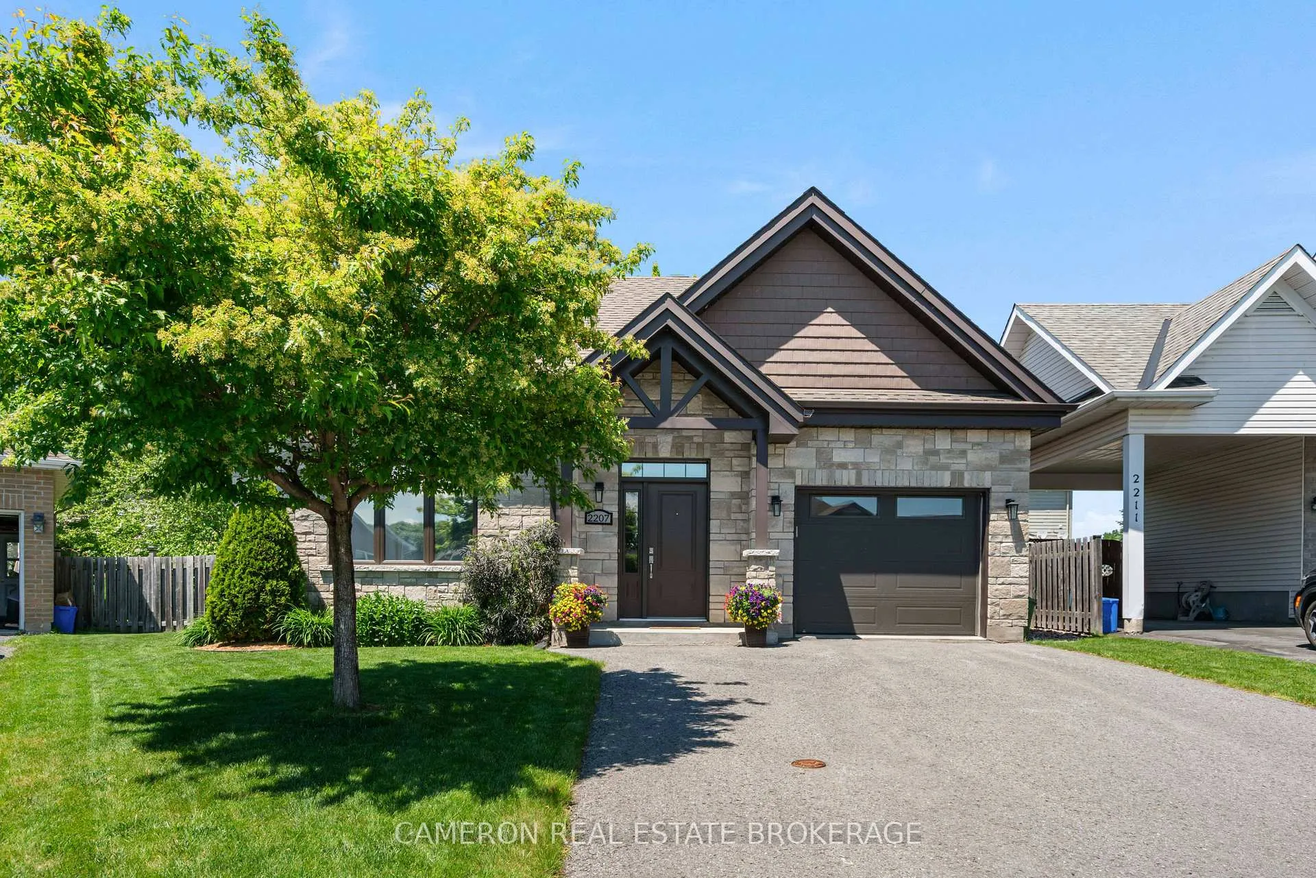 Photo 2 of 2207 Heron Court, Cornwall — HOMEH