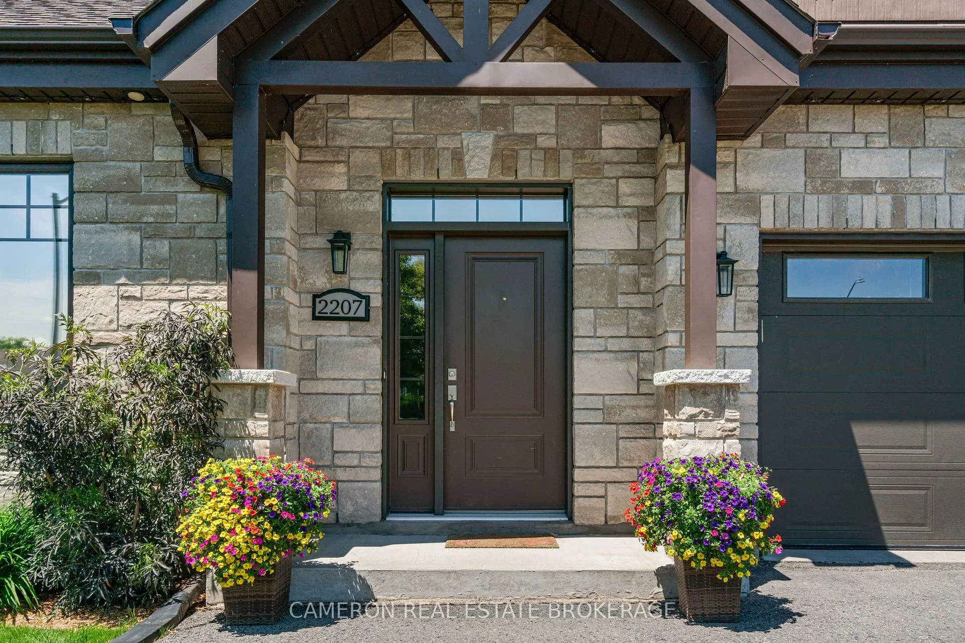 Photo 3 of 2207 Heron Court, Cornwall — HOMEH