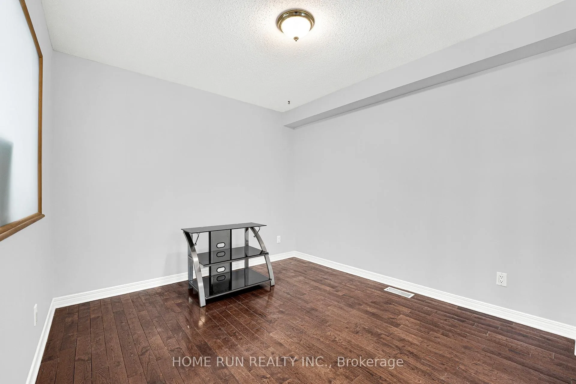 Photo 34 of 12 Gardengate Way E, Ottawa, Centrepointe — HOMEH