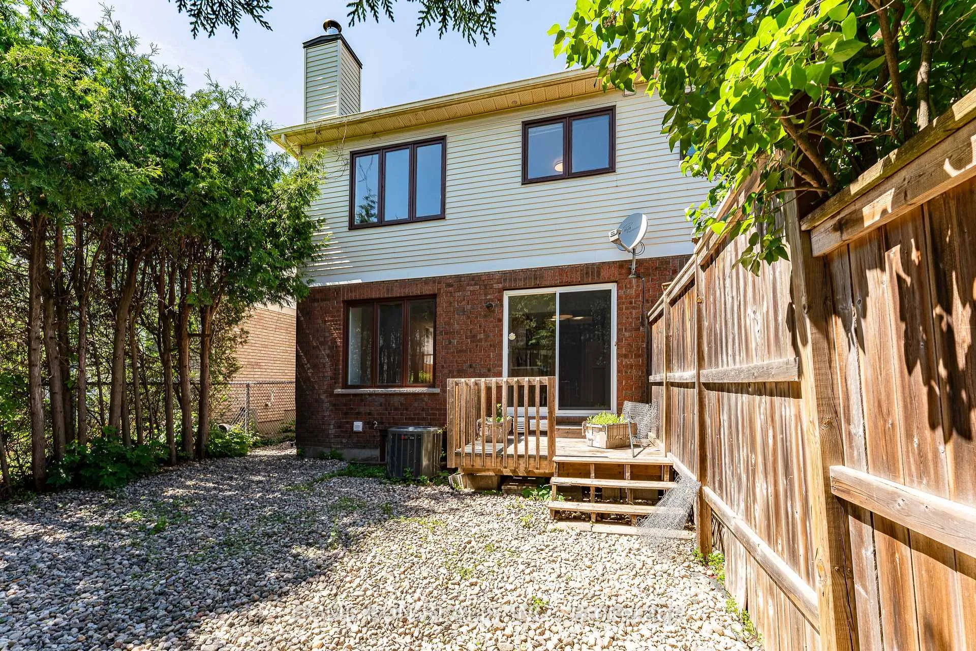 Photo 40 of 12 Gardengate Way E, Ottawa, Centrepointe — HOMEH