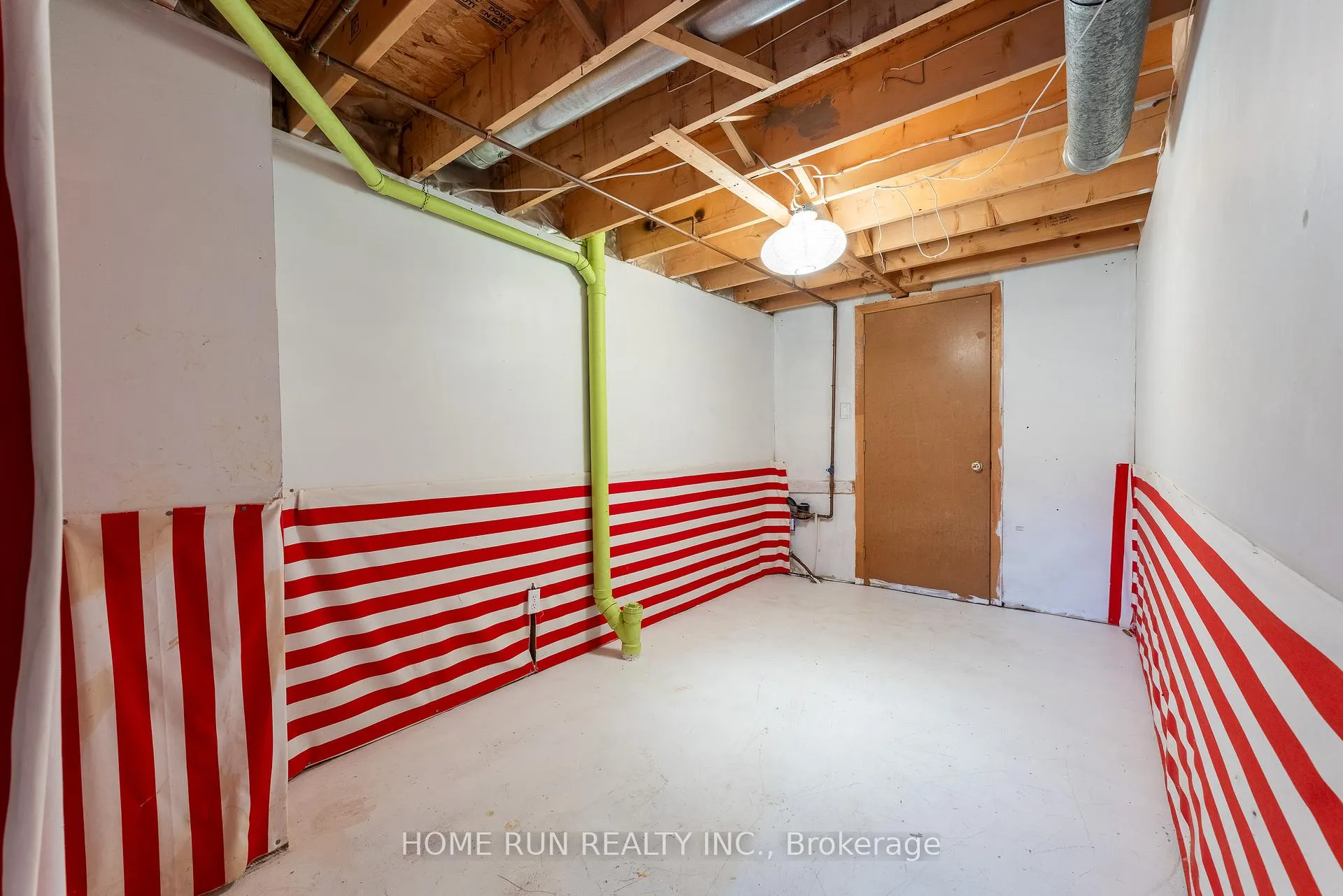 Photo 49 of 12 Gardengate Way E, Ottawa, Centrepointe — HOMEH