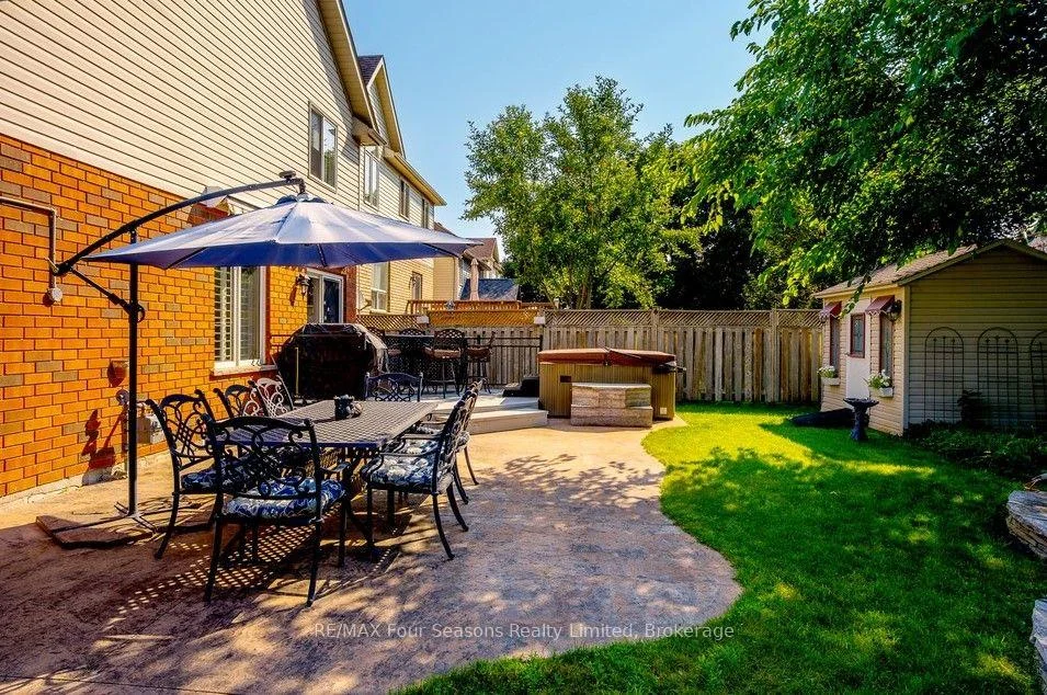 Photo 14 of 59 Highlands Crescent, Collingwood — HOMEH