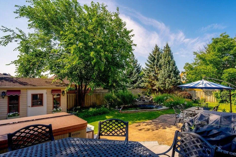 Photo 16 of 59 Highlands Crescent, Collingwood — HOMEH