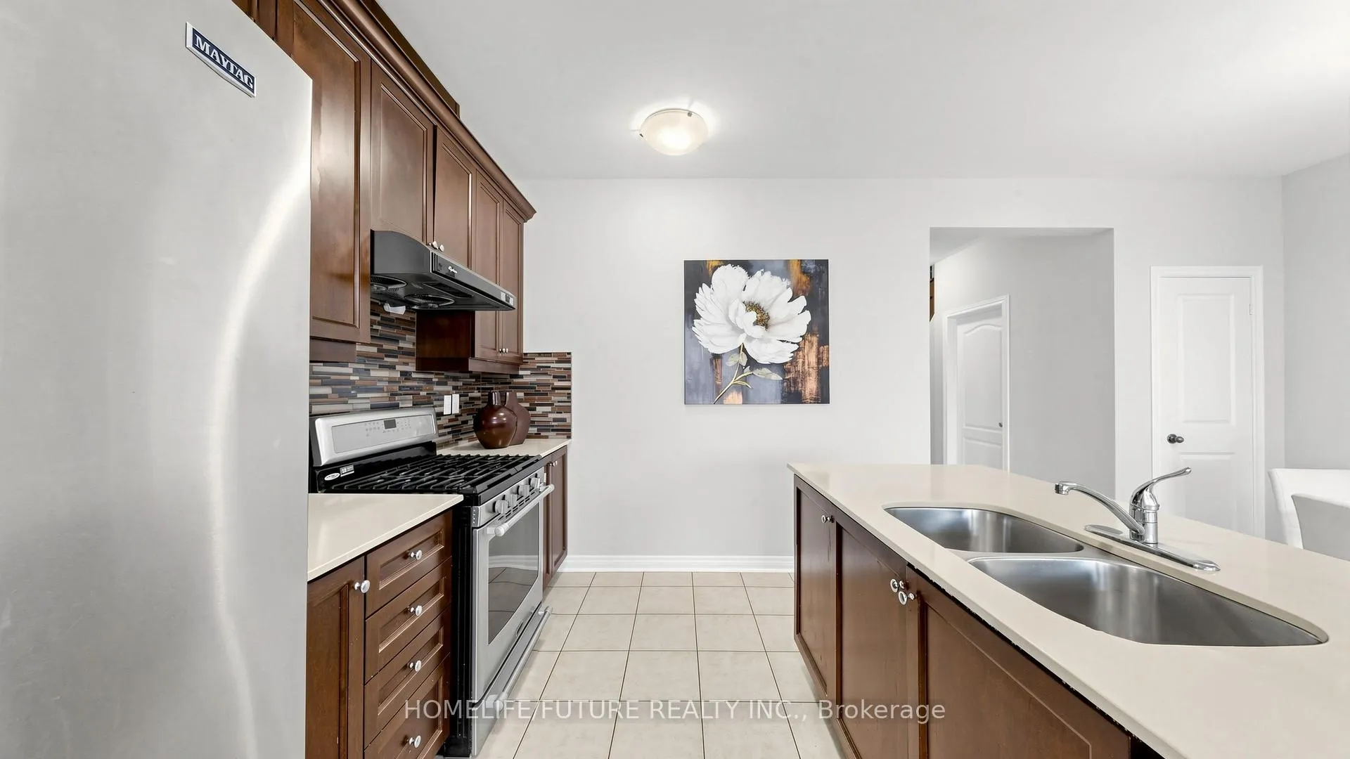 Photo 13 of 32 Caliper Road, Brampton, Bram East — HOMEH