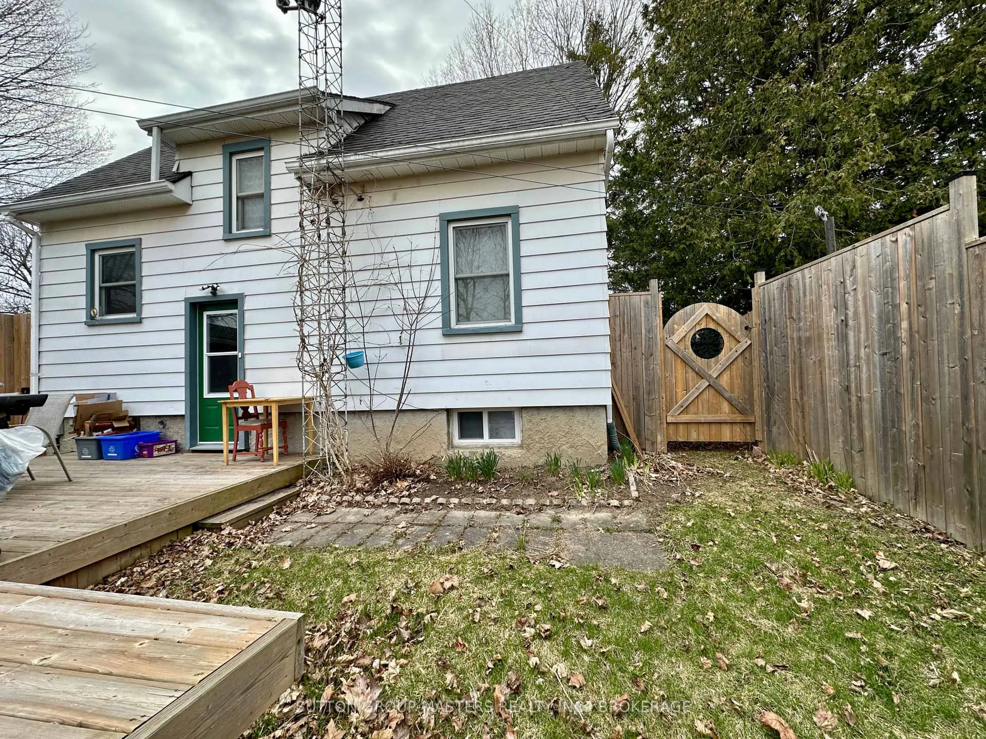 Photo 33 of 1668 Victoria Street, Kingston, South of Taylor-Kidd Blvd — HOMEH