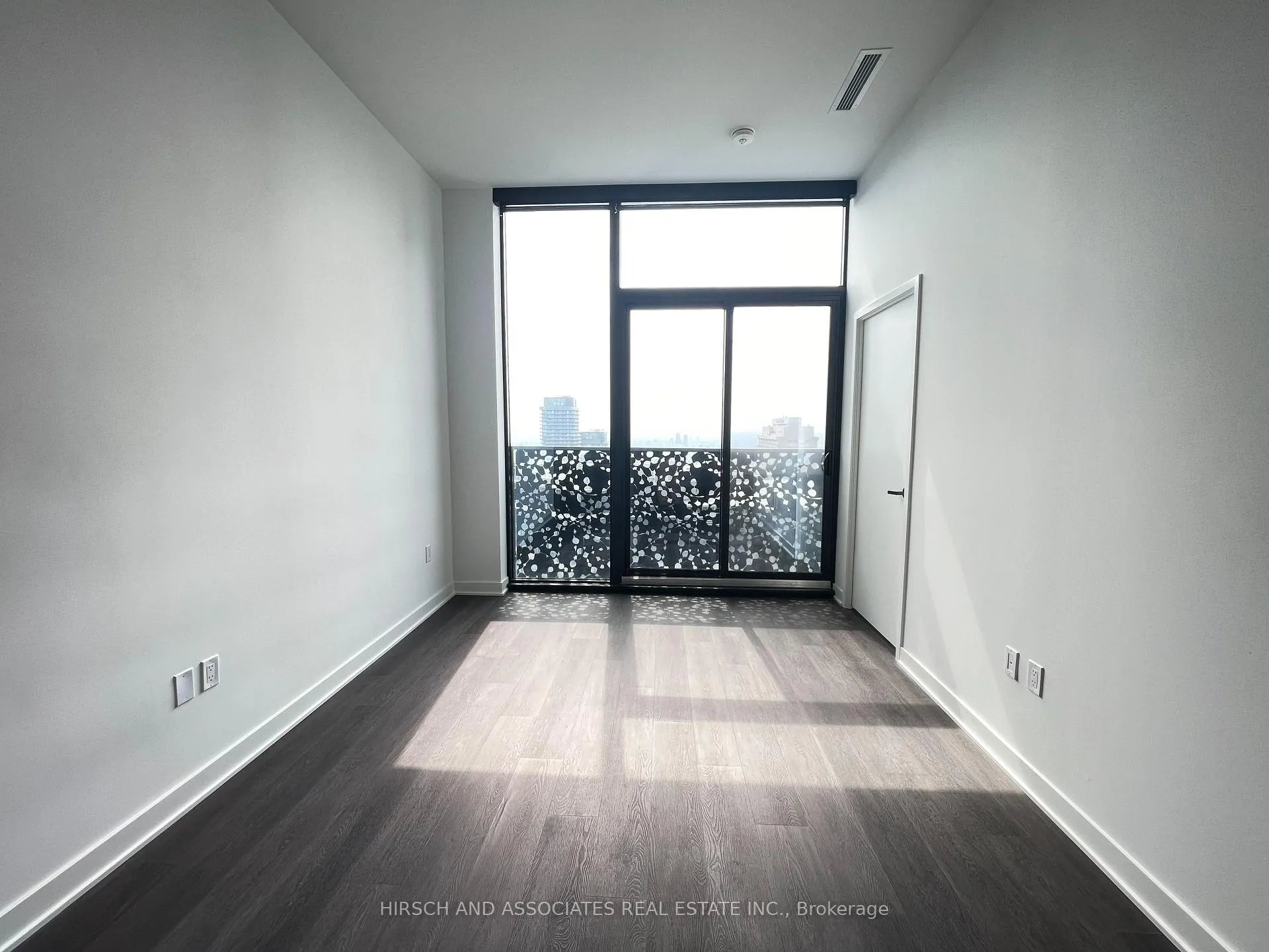 Photo 17 of Unit 5107, 55 Charles Street E, Toronto, Church-Yonge Corridor — HOMEH