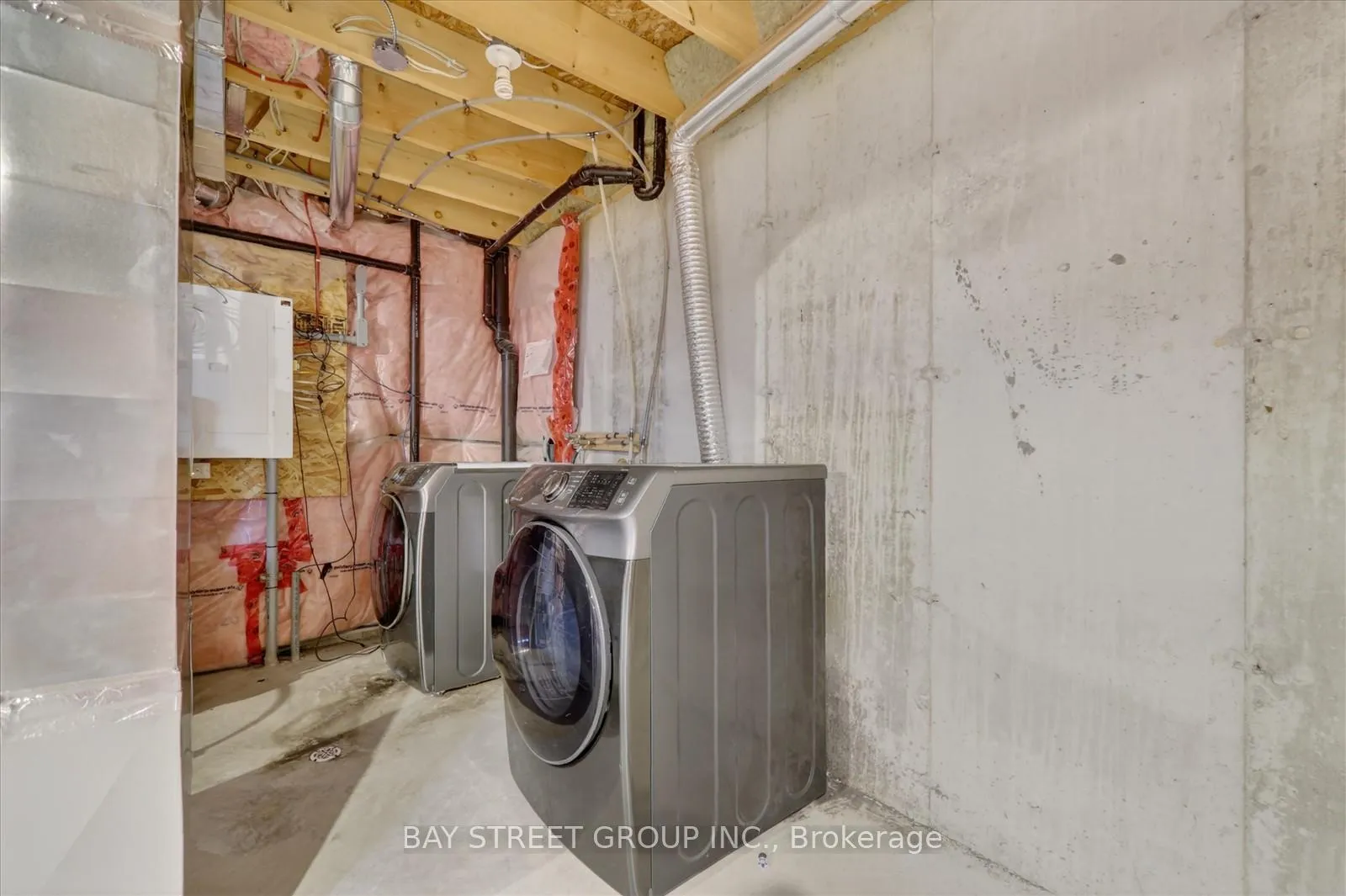 Photo 34 of 445 Avens Street, Waterloo — HOMEH
