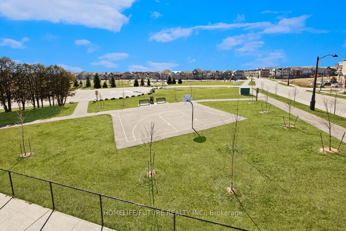 Photo 14 of Unit 515, 2635 William Jackson Drive, Pickering, Duffin Heights — HOMEH