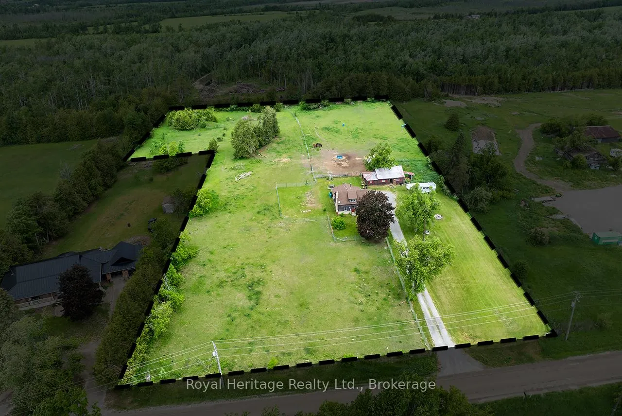 Photo 3 of 303 Four Points Road, Kawartha Lakes, Verulam — HOMEH