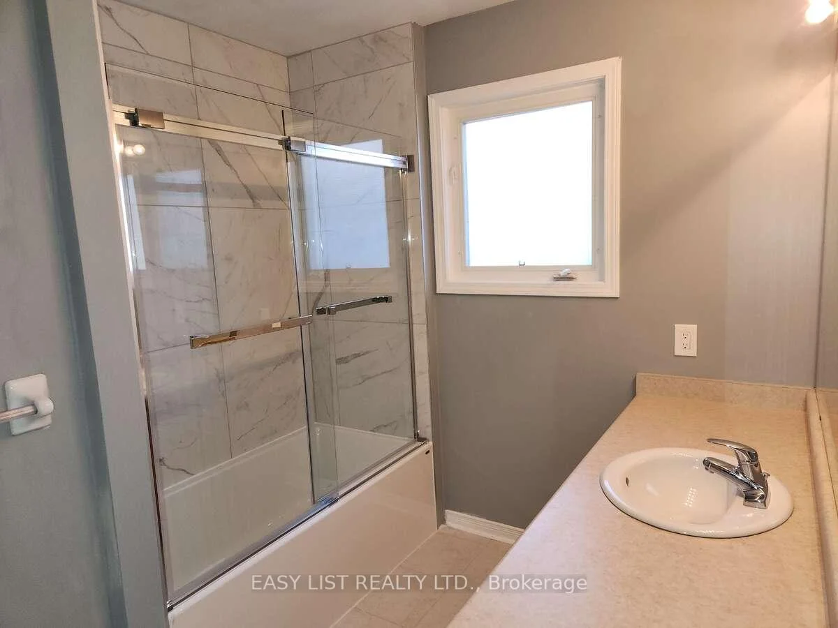 Photo 88 of 222 Sprucewood Crescent, Clarington, Bowmanville — HOMEH