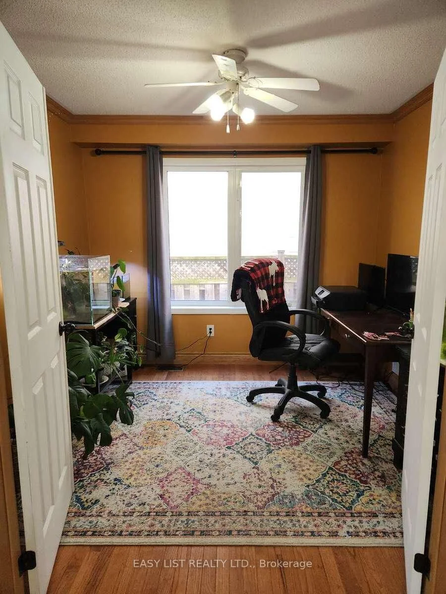 Photo 10 of 222 Sprucewood Crescent, Clarington, Bowmanville — HOMEH