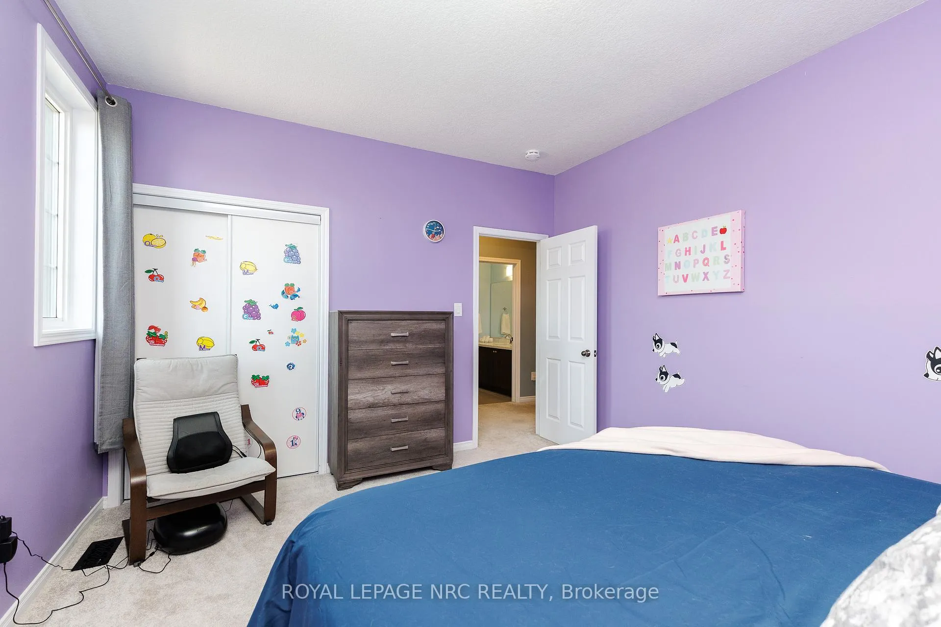 Photo 27 of 8002 Hackbery Trail, Niagara Falls, Brown — HOMEH