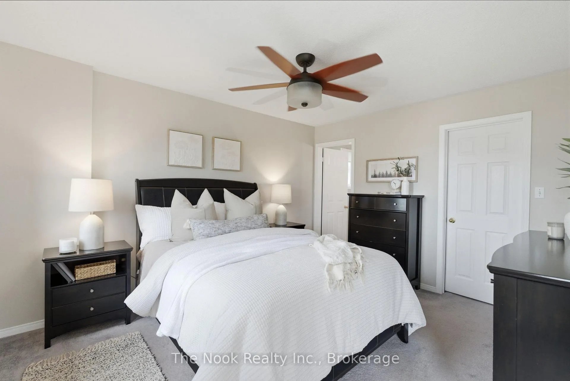 Photo 23 of 2 Ireland Street, Clarington, Bowmanville — HOMEH