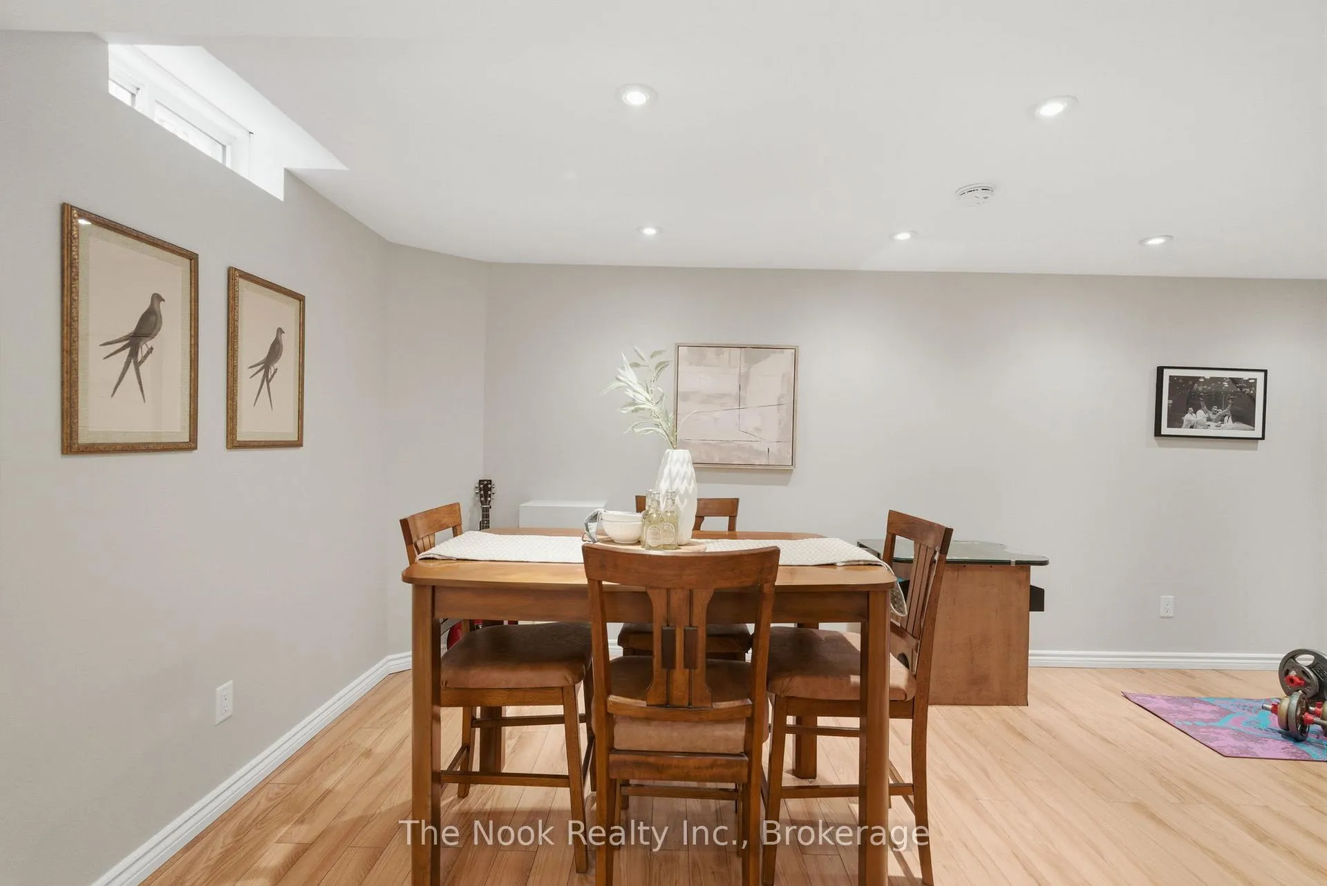 Photo 34 of 2 Ireland Street, Clarington, Bowmanville — HOMEH