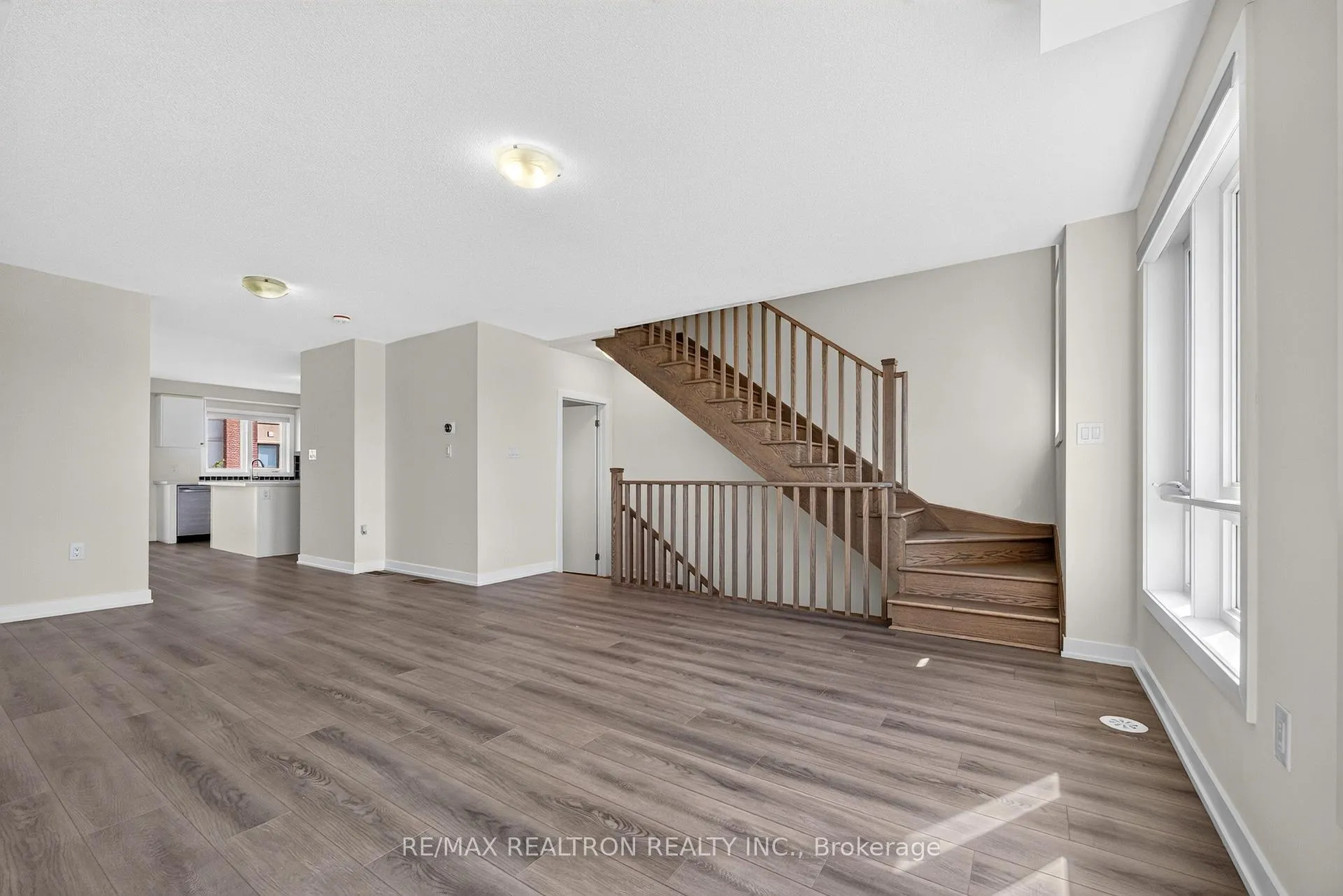 Photo 12 of 1373 Shankel Road, Oshawa, Eastdale — HOMEH
