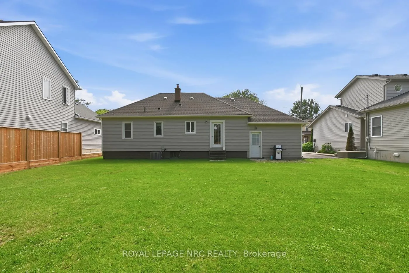 Photo 24 of 236 Deere Street, Welland, Lincoln/Crowland — HOMEH