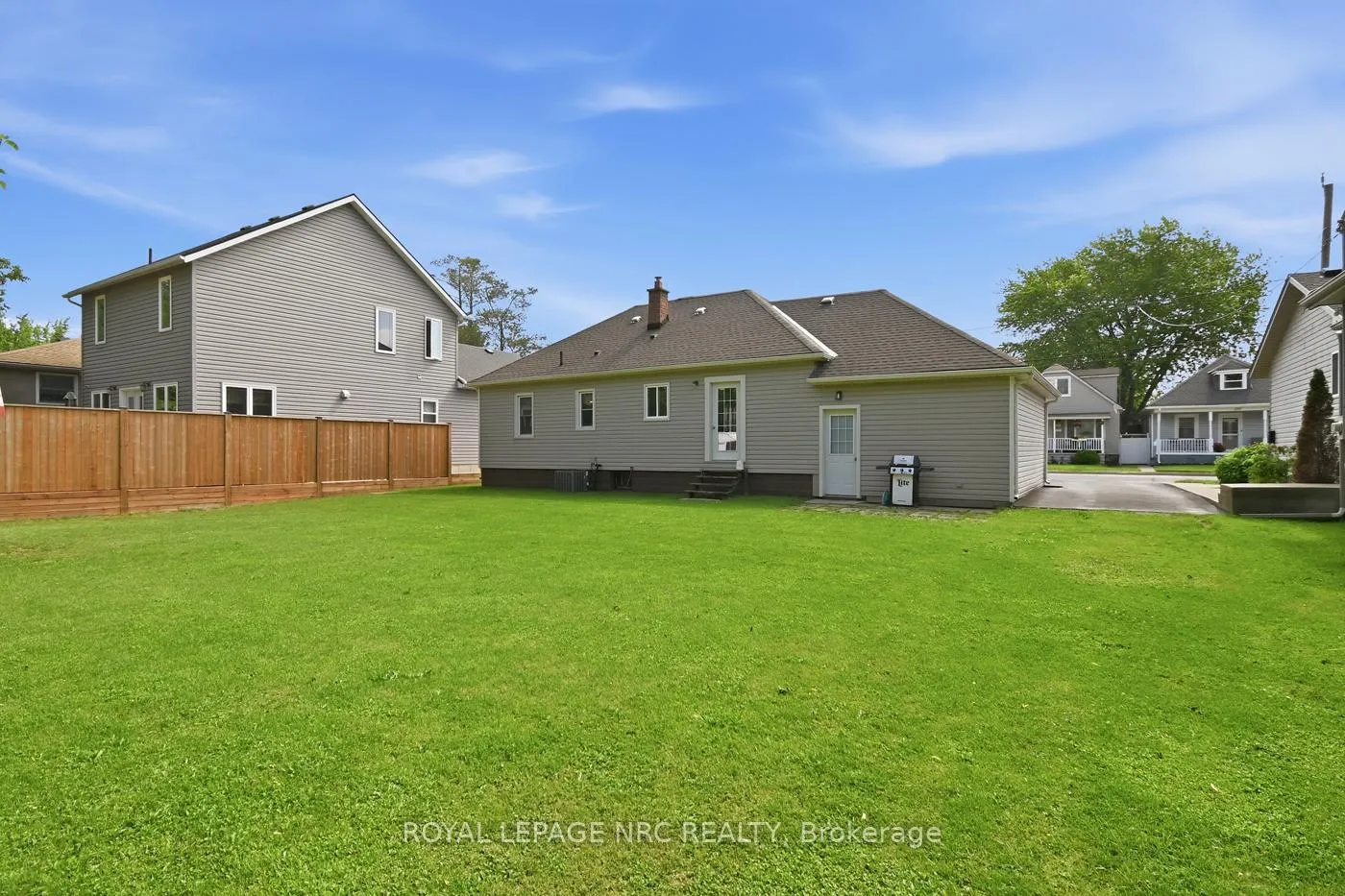 Photo 26 of 236 Deere Street, Welland, Lincoln/Crowland — HOMEH