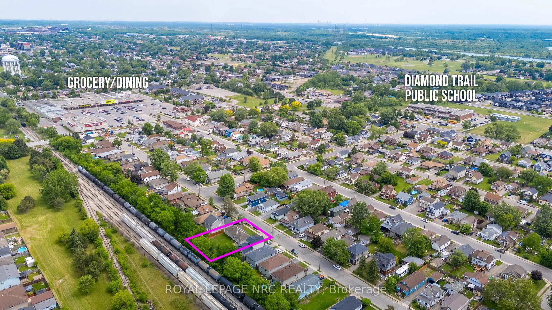 Photo 27 of 236 Deere Street, Welland, Lincoln/Crowland — HOMEH