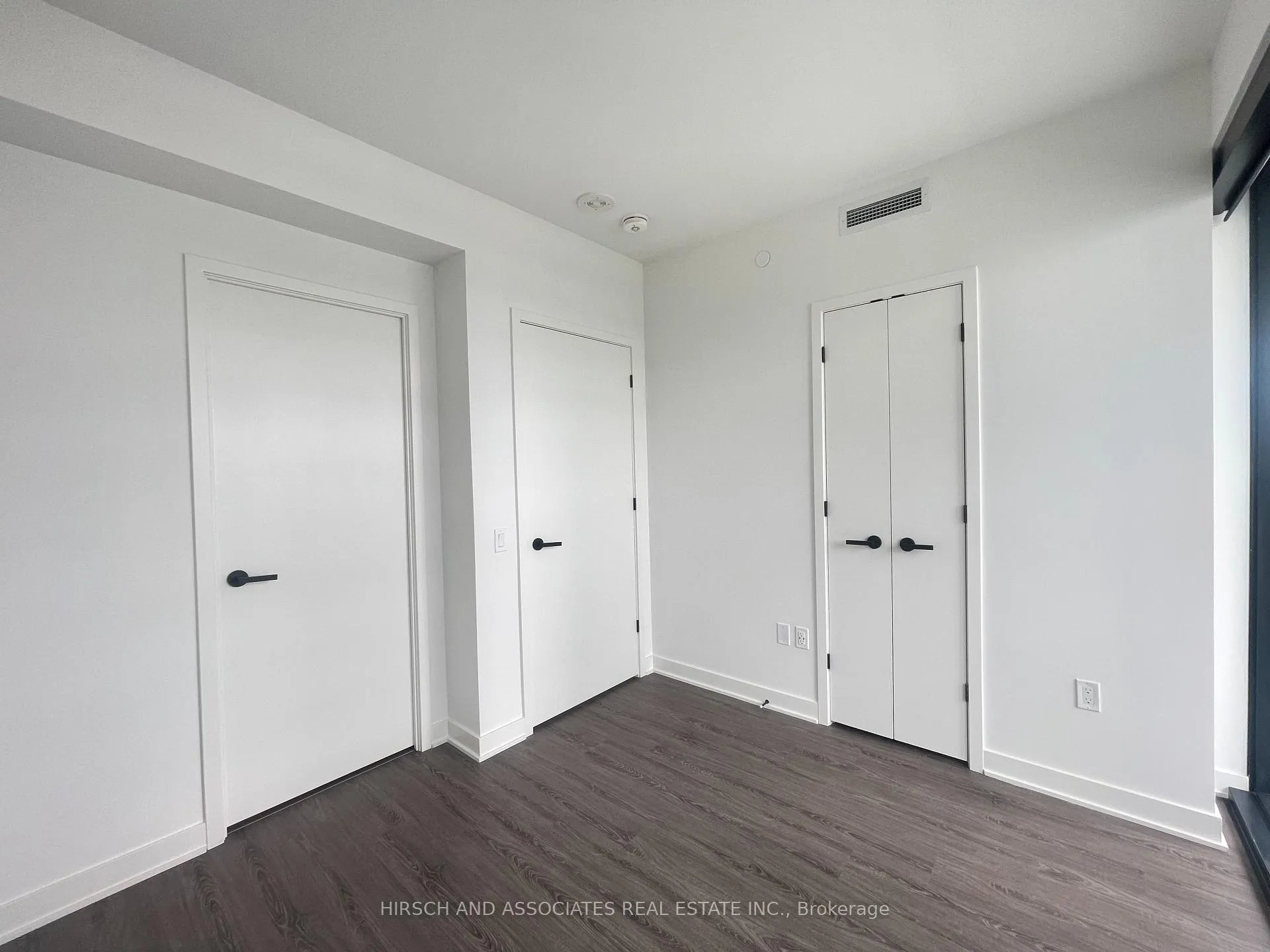 Photo 7 of Unit 4709, 55 Charles Street E, Toronto, Church-Yonge Corridor — HOMEH