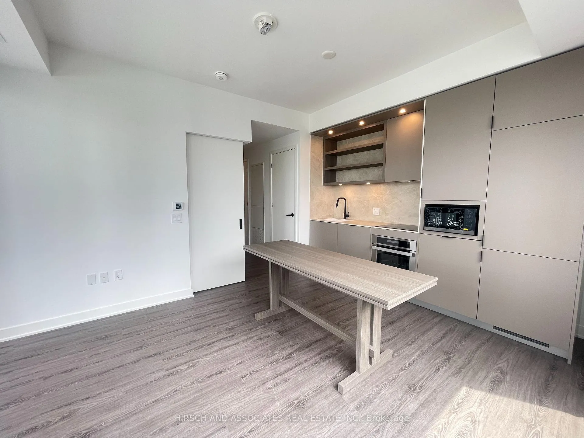Photo 10 of Unit 4709, 55 Charles Street E, Toronto, Church-Yonge Corridor — HOMEH