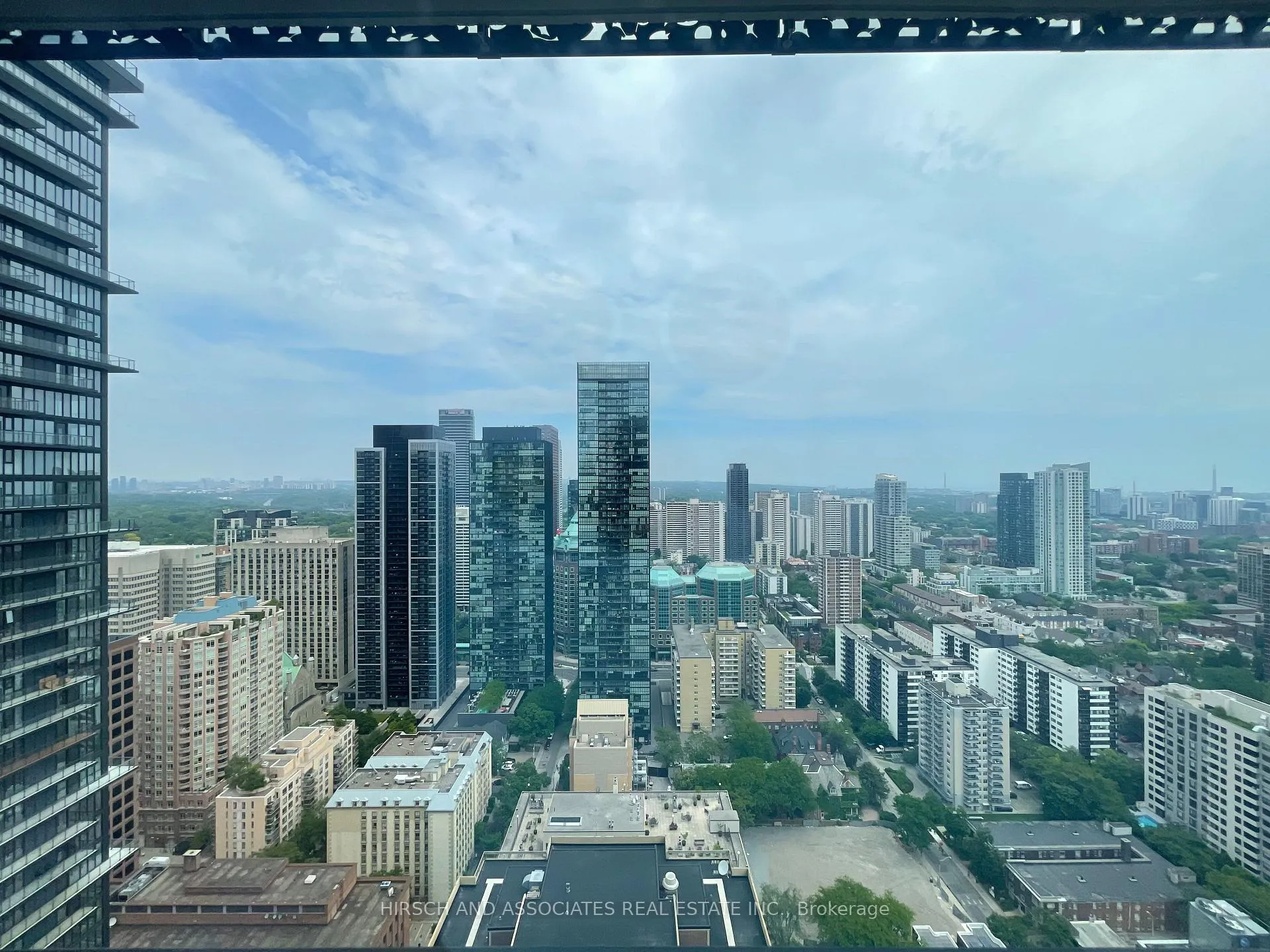 Photo 17 of Unit 3701, 55 Charles Street E, Toronto, Church-Yonge Corridor — HOMEH