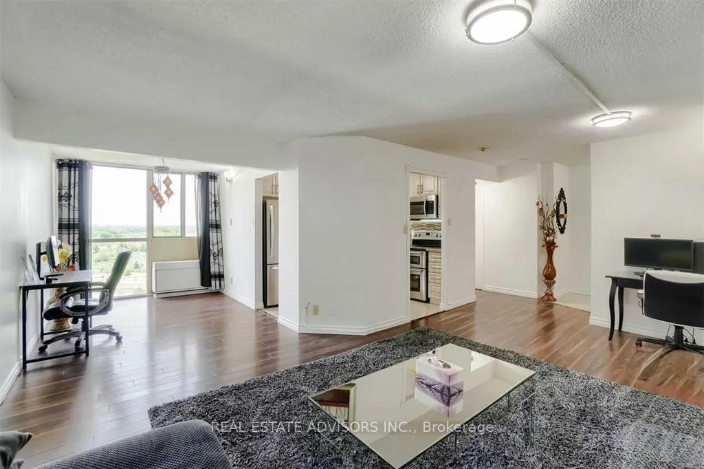 Photo 5 of Unit 1203, 41 Markbrook Lane, Etobicoke, Mount Olive-Silverstone-Jamestown — HOMEH