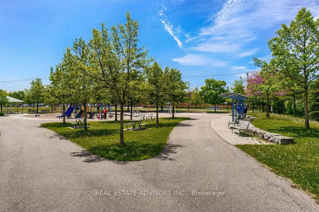 Photo 14 of Unit 1203, 41 Markbrook Lane, Etobicoke, Mount Olive-Silverstone-Jamestown — HOMEH