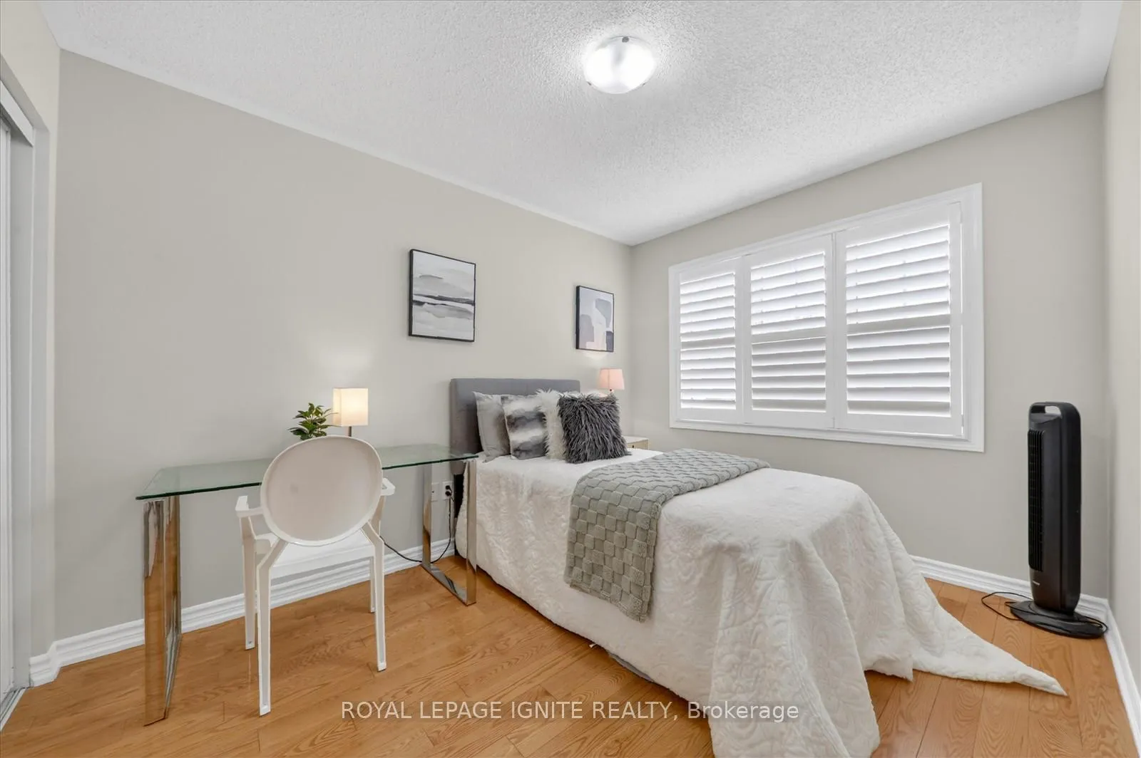 Photo 18 of 50 Panda Square, Scarborough, Rouge — HOMEH