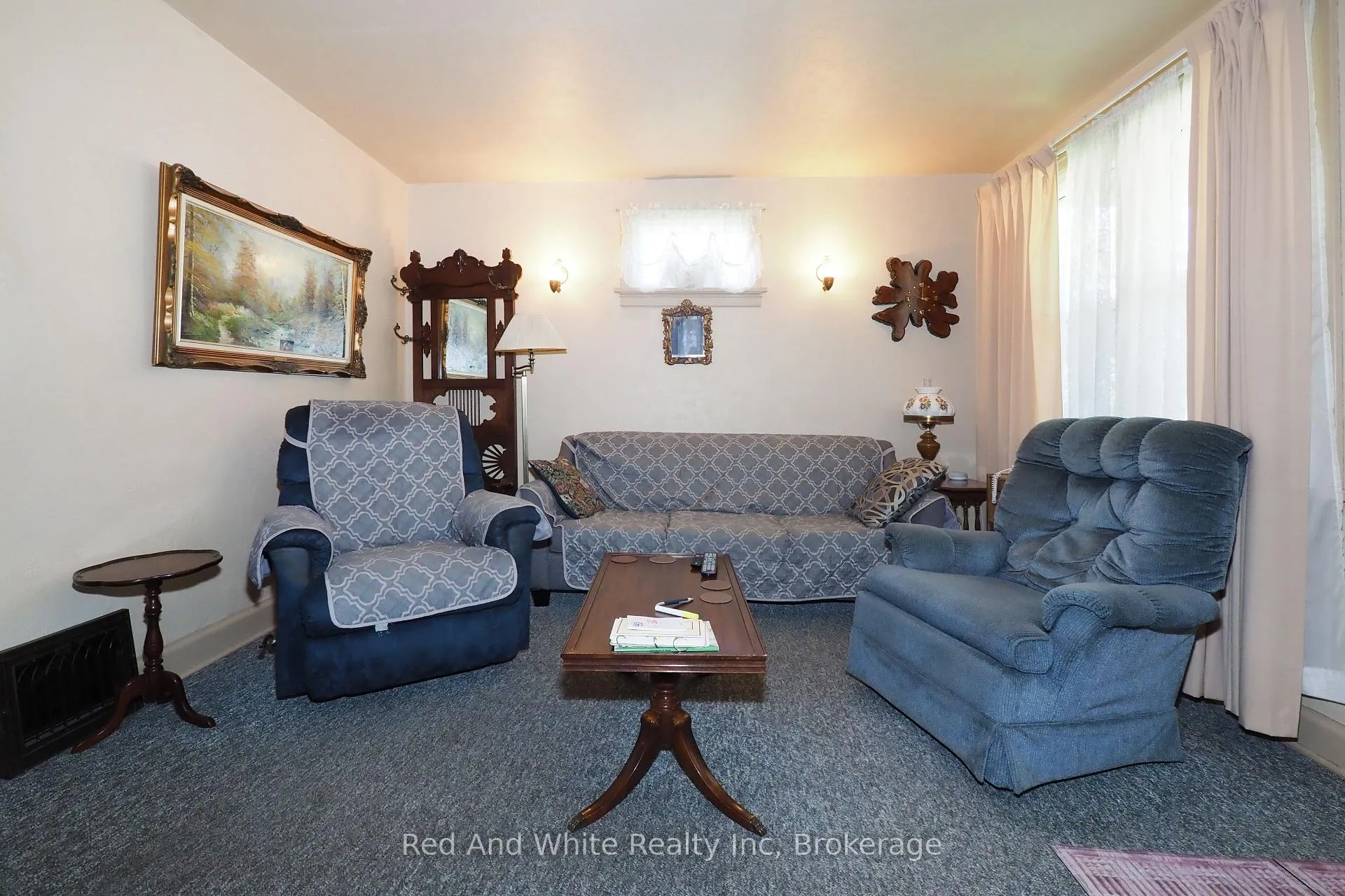Photo 7 of 15 Horning Drive, Kitchener — HOMEH