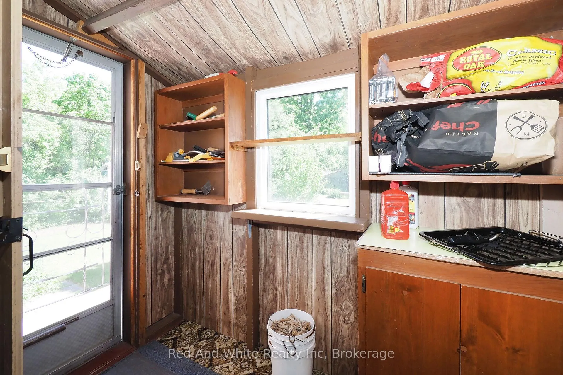 Photo 18 of 15 Horning Drive, Kitchener — HOMEH