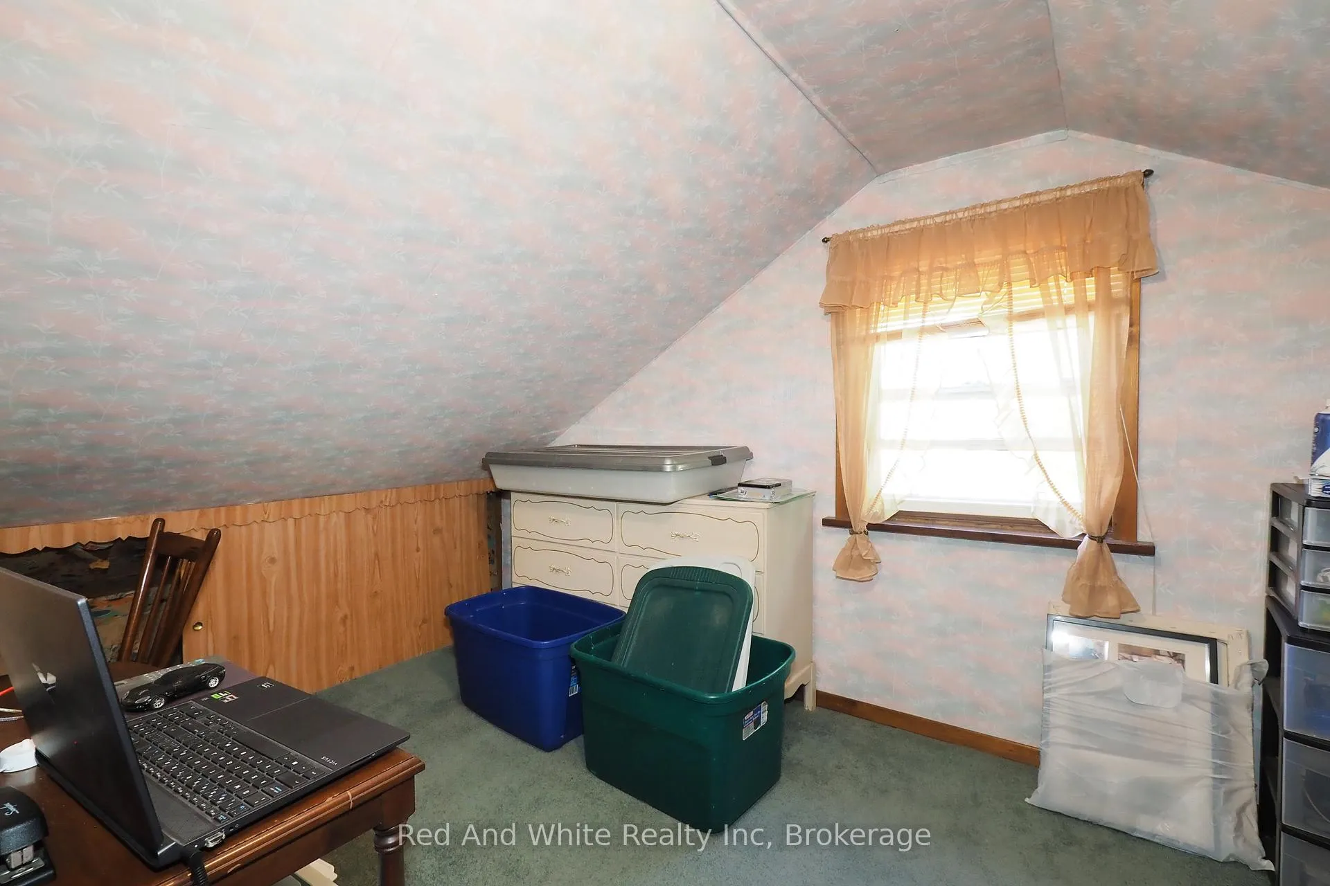 Photo 22 of 15 Horning Drive, Kitchener — HOMEH